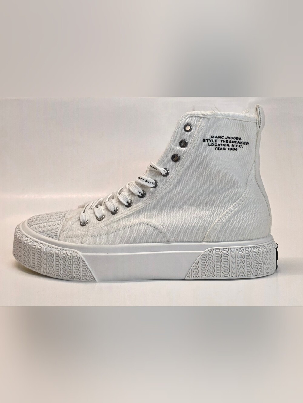New Marc Jacobs, The High Top Sneaker White Women's Size 40EU Size 9.5